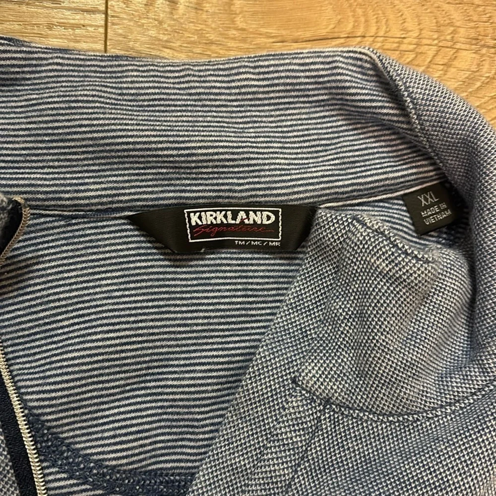 Kirkland men’s quarter zip Xxl
